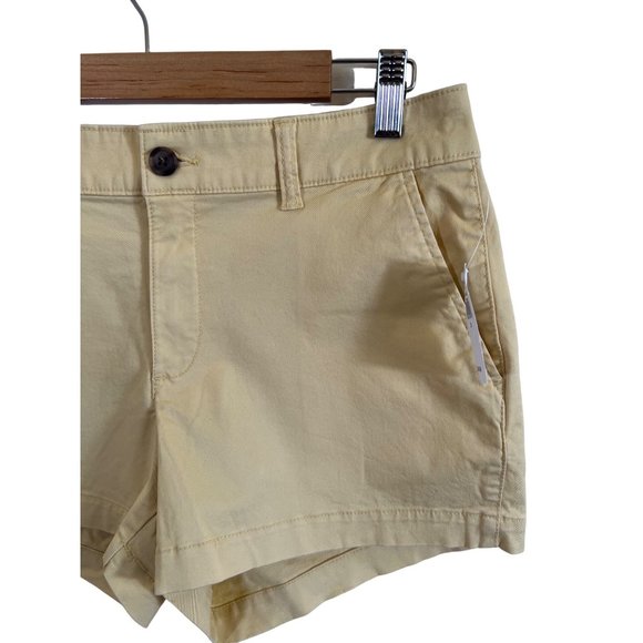 GAP Yellow Mid Rise NWT Shorts Size 2 - Picture 3 of 11